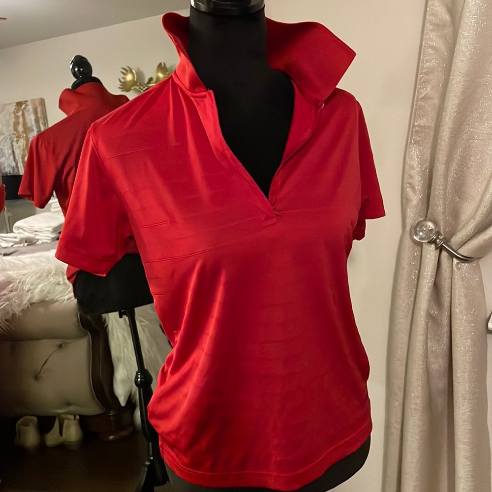 Dry-fit golf shirt with zipper v-neck